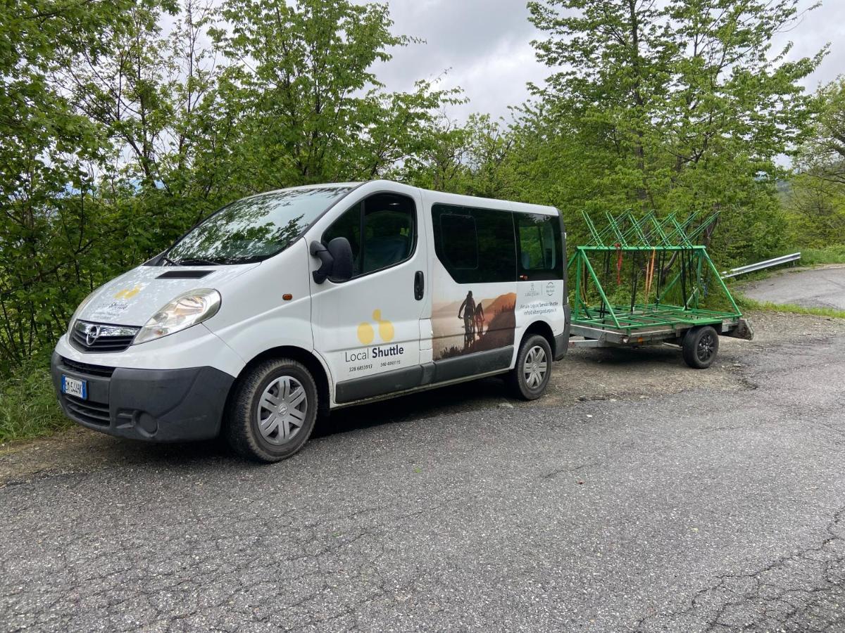 Albergo Aduepassi & Servizio Bike Shuttle Finale Ligure Exteriör bild