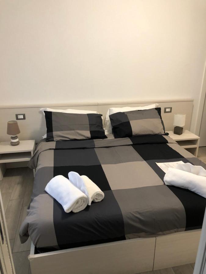 Albergo Aduepassi & Servizio Bike Shuttle Finale Ligure Exteriör bild